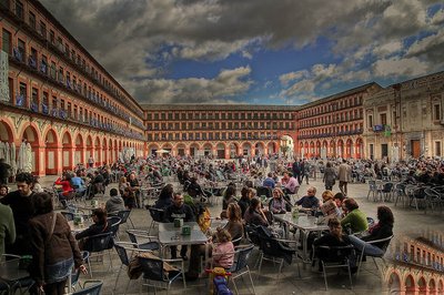 꼬레데라 시장 (메르카도 데 라 꼬레데라)